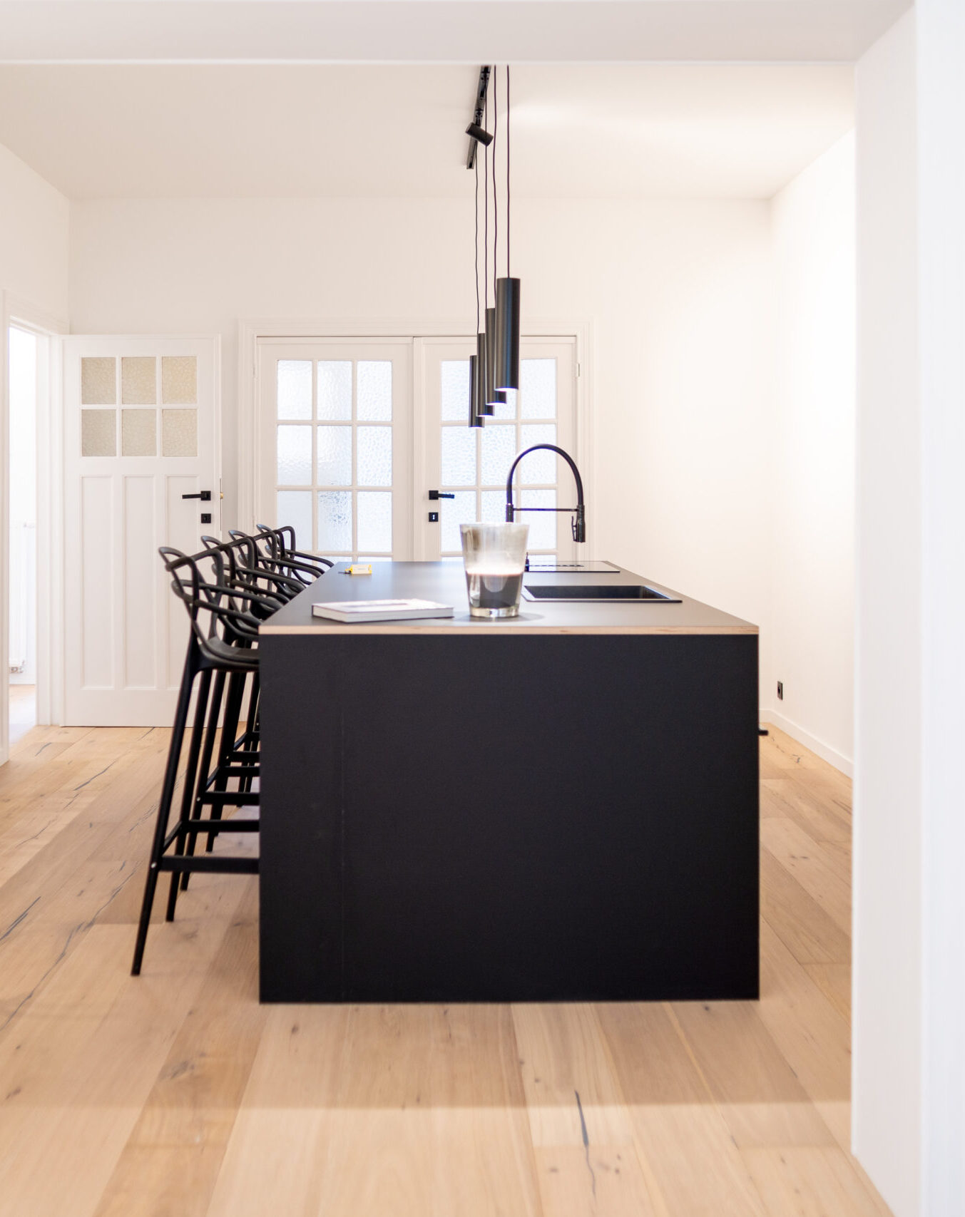 Salon avec cheminée — Rue des Carmélites, Bruxelles