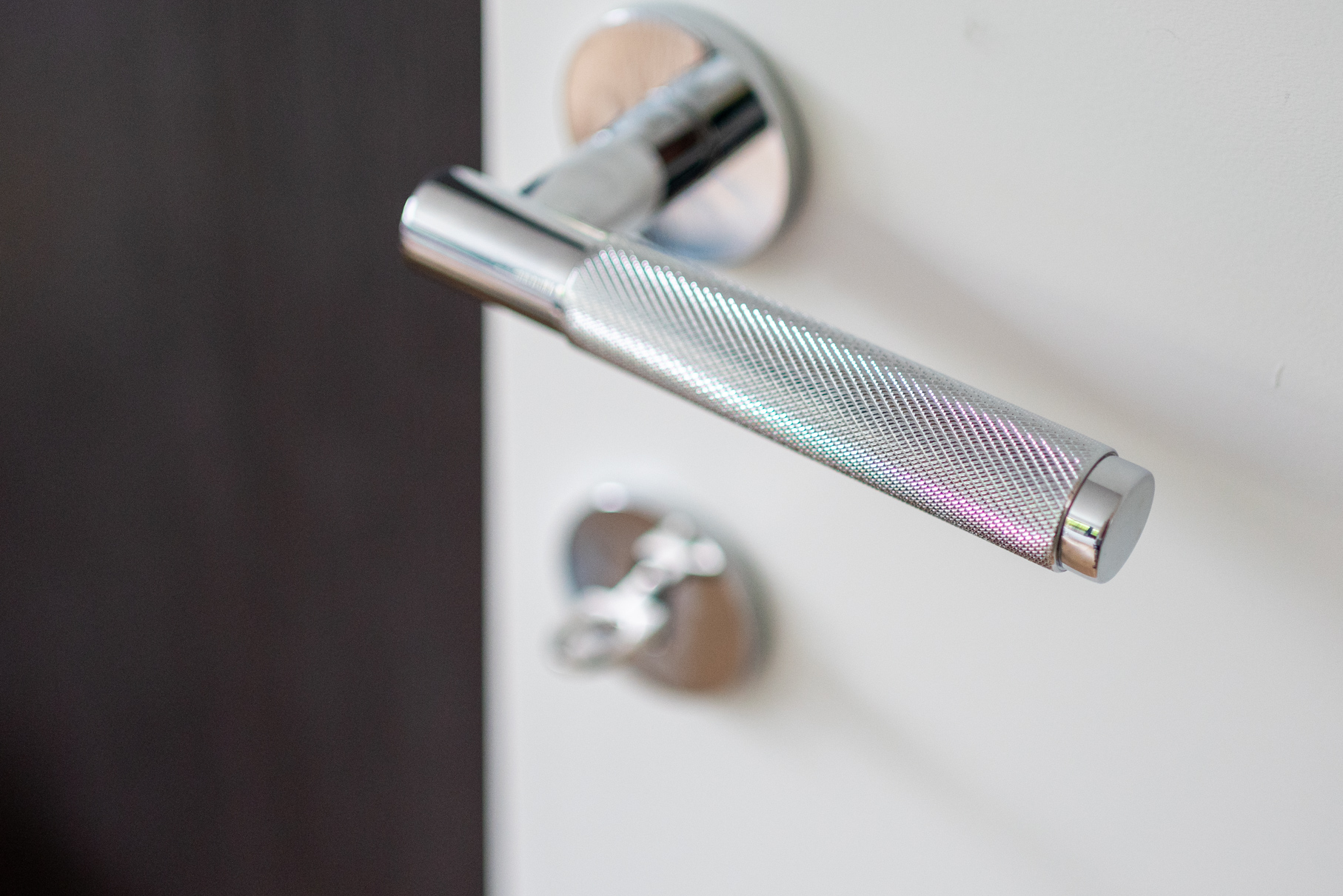 Couloir rénové — design moderne